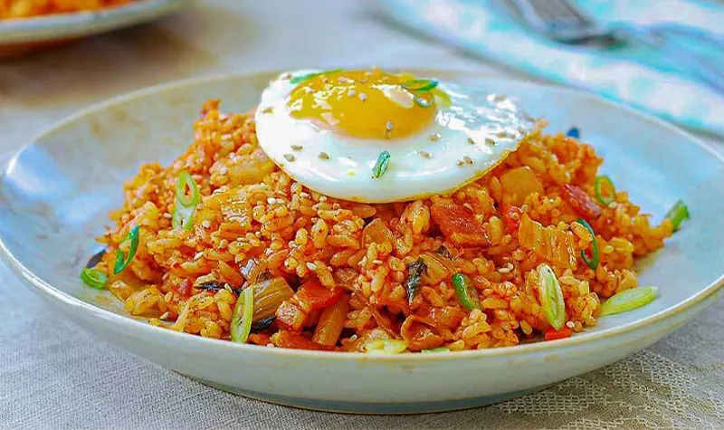 دستور پخت برنج سرخ شده کره‌ ای
